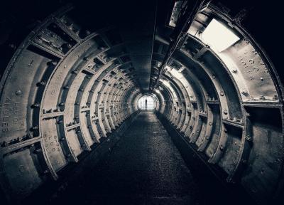 دارپابه دنبال تونل های زیرزمینی مخوف دنیا ، 4 استفاده احتمالی از تونل های بزرگ