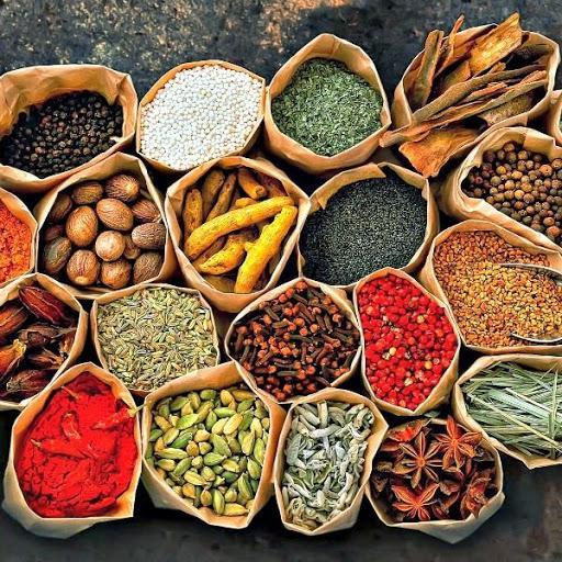 7 ادویه کاربردی که وزنتان را کاهش می دهند